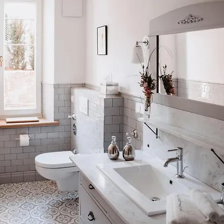 Betthupferl Hotel Goldbach (Bavaria)